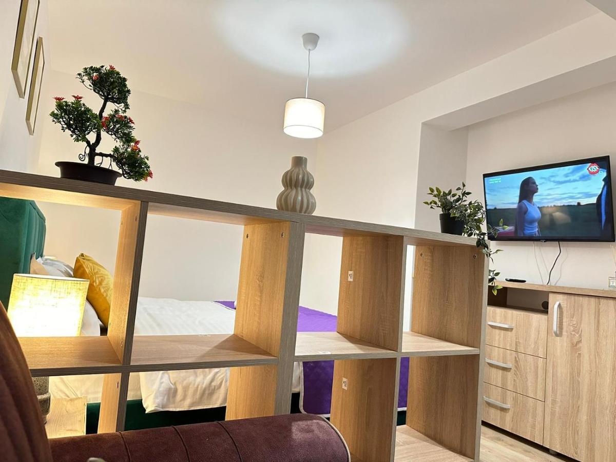Apartment Coresi Mall Area & By Glam Brașov